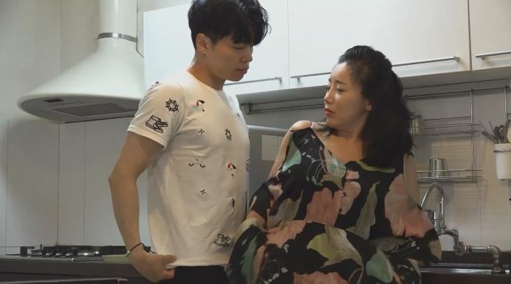 phim sec loan luan,clip sex cave,sex succubus2001 Nhà thiết kế đồ lót Yua Mikami